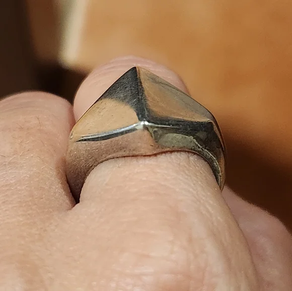 Vintage Sterling Silver Ring Size 7.5 9.9 grams - Picture 5 of 12